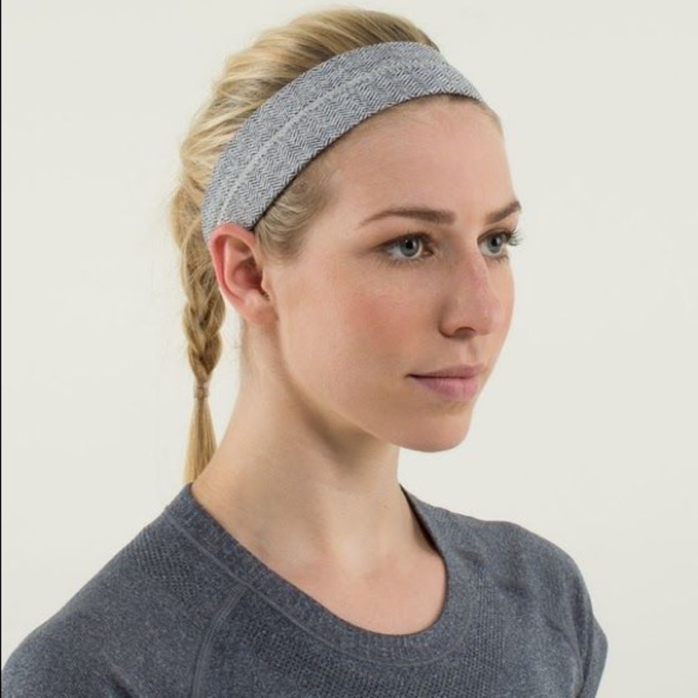 Lululemon Herringbone Fly Away Tamer